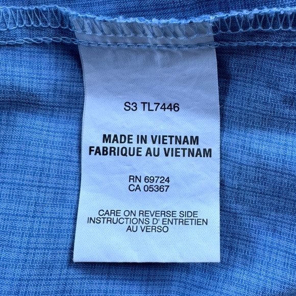 Columbia Button Up - Picture 7 of 9